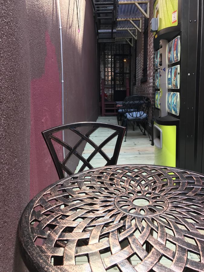 Duo Nomad (Adults Only) Hostel Вашингтон Екстериор снимка